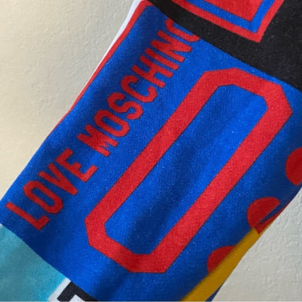 Love Moschino • Unisex AOP Colorblock Sweatshirt - Picture 7 of 11